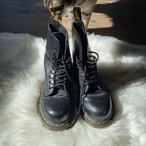 Dr Martens Combat boots